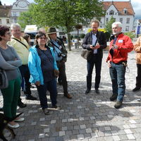 Bild vergrößern: Partnerschaftstreffen: Wanderung mit Manfred Senk zu den Falkensteinfelsen